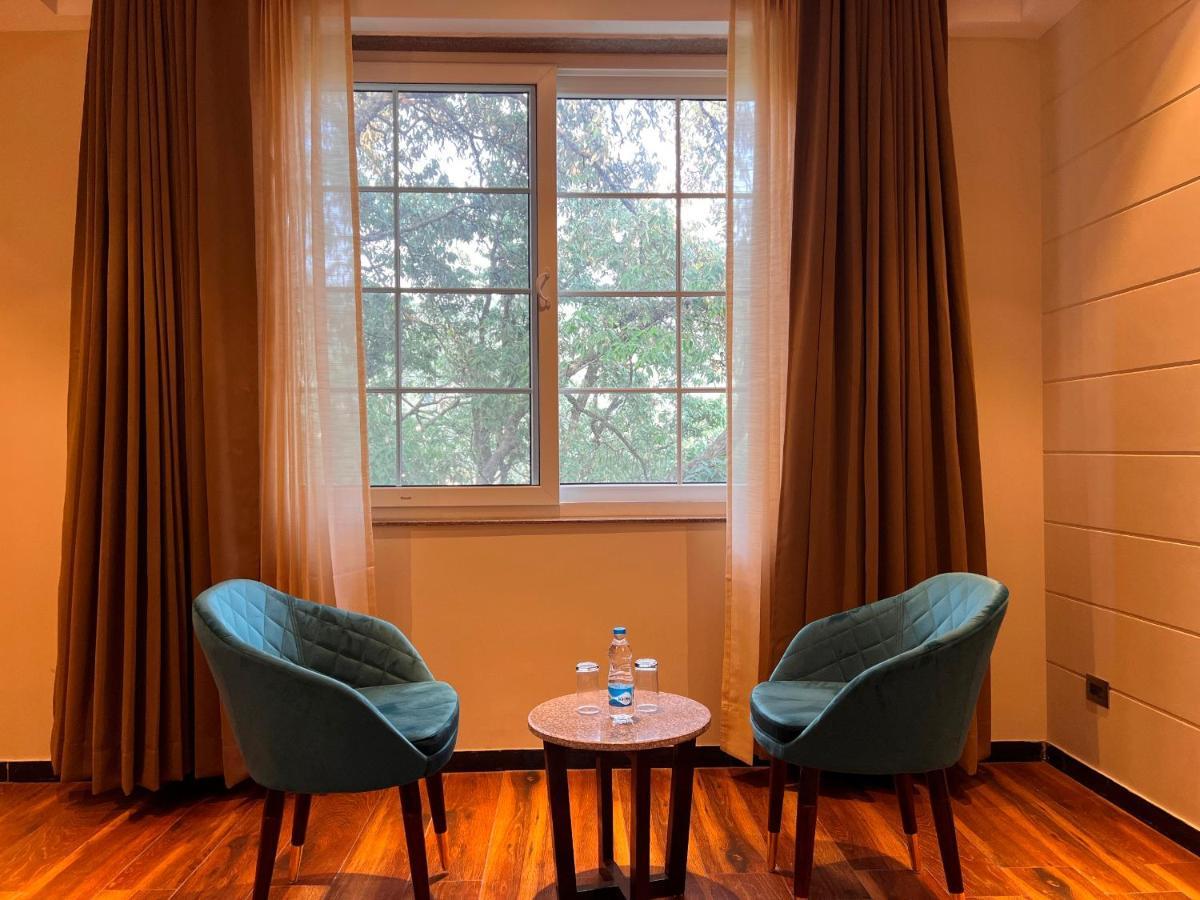 Hotel La Eden Mussoorie Eksteriør bilde